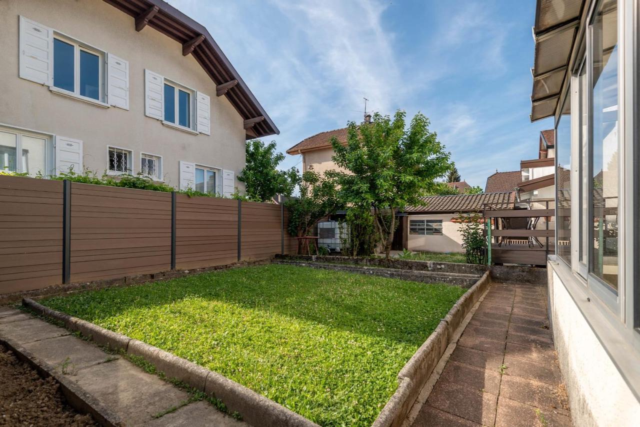 Ideal Gelegenes Stadthaus mit 3 Schlafzimmern Parkplatz und Garten Annecy Exterior foto