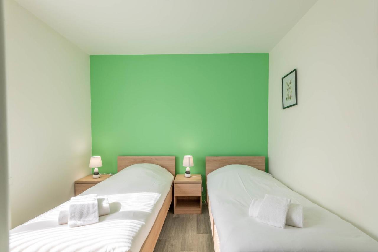 Ideal Gelegenes Stadthaus mit 3 Schlafzimmern Parkplatz und Garten Annecy Exterior foto